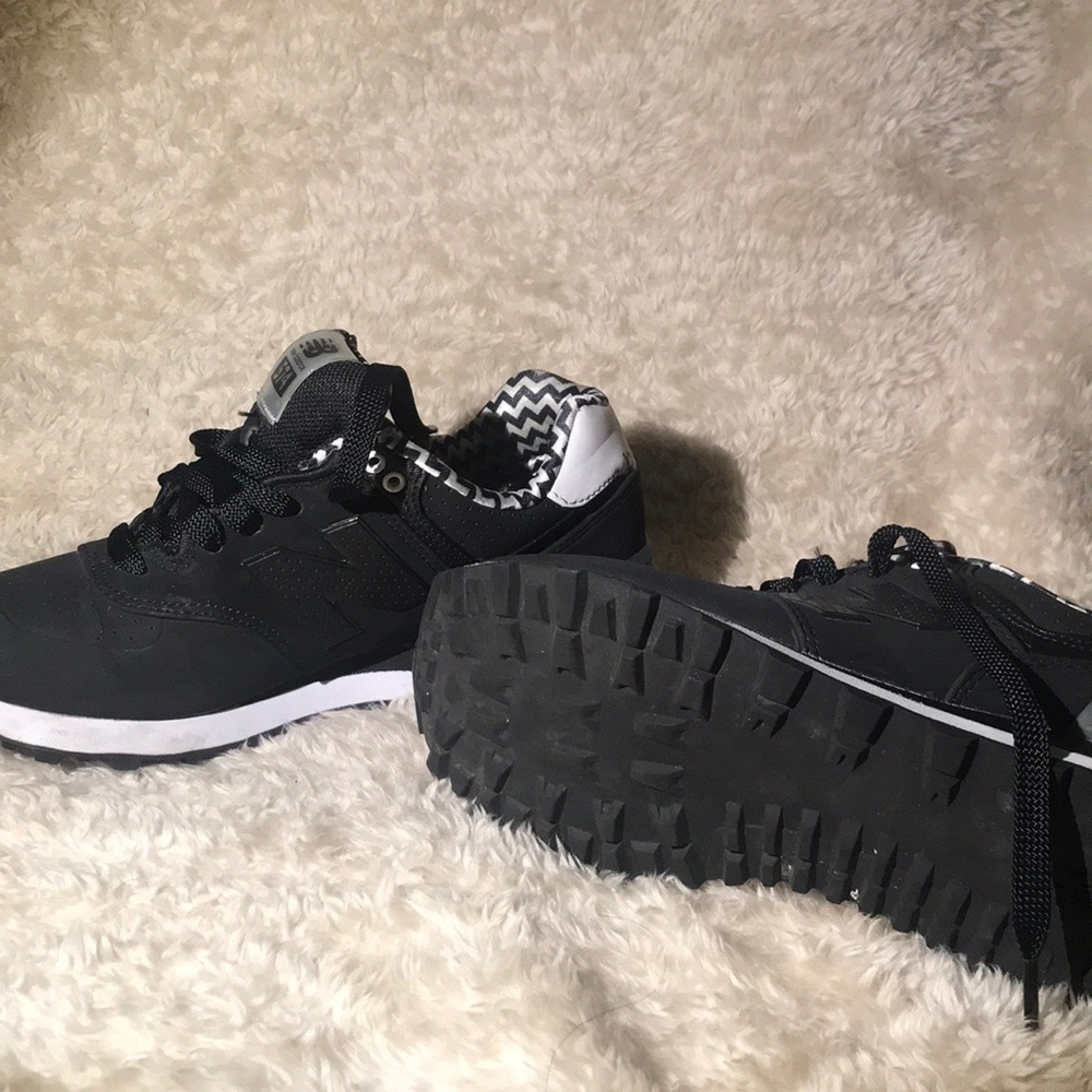 New Balance - Picture 7 of 7